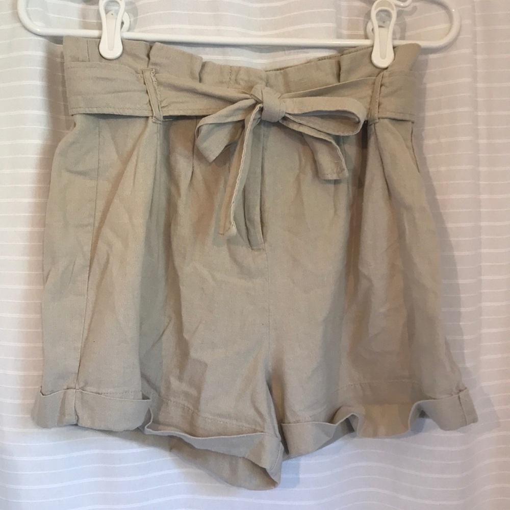 Ci Sono shorts